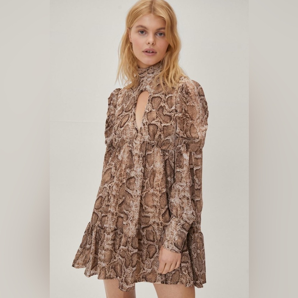 Nasty Gal Petite Snake Print Puff Sleeve Tiered Smock Dress